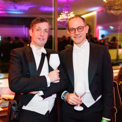 RB260005 Martin Darling