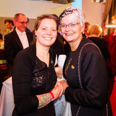 RB260026 Martin Darling