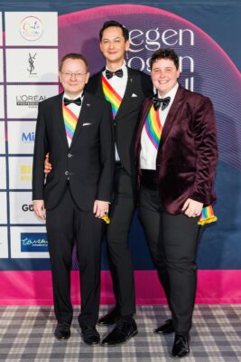 RB260054 Martin Darling