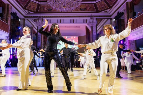 RB260079 Martin Darling