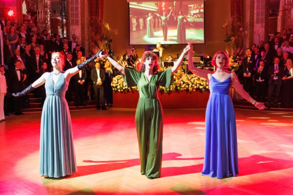 RB260094 Martin Darling