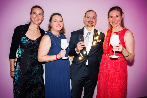 RB260139 Martin Darling