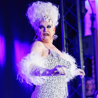 RB260150 Martin Darling