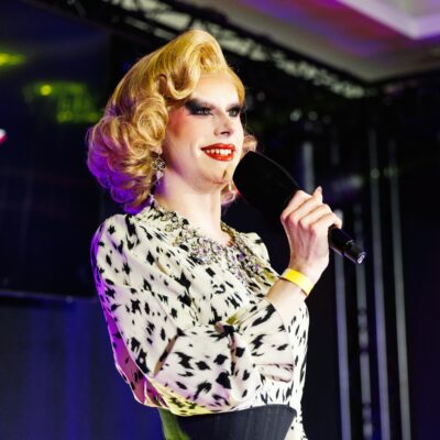 RB260153 Martin Darling