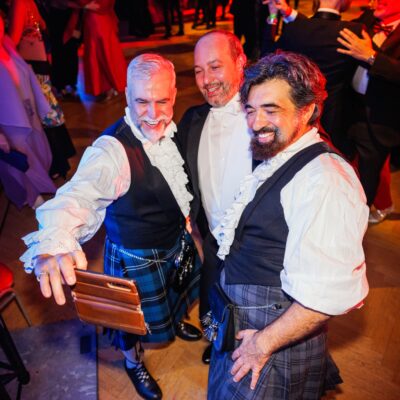 RB260172 Martin Darling