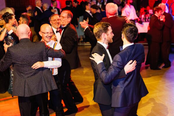 RB260173 Martin Darling