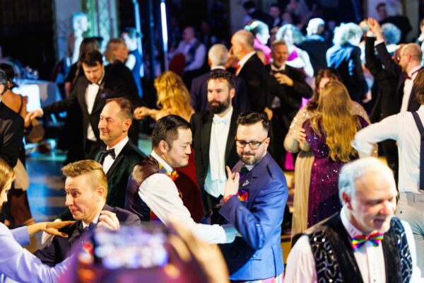 RB260184 Martin Darling