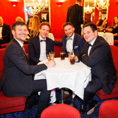 RB260189 Martin Darling