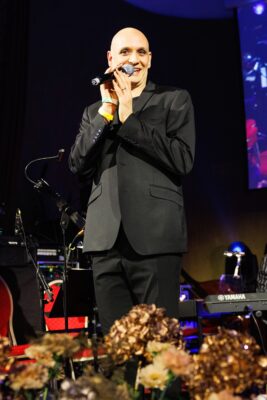 RB260195 Martin Darling