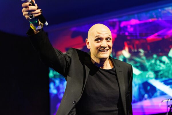 RB260199 Martin Darling