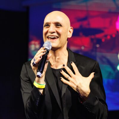 RB260200 Martin Darling