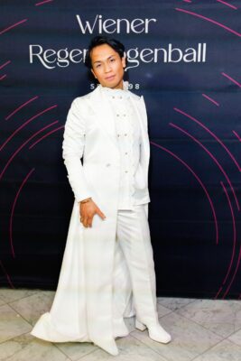 RB260230 Martin Darling