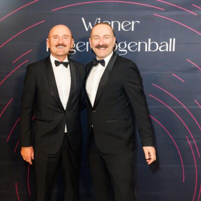 RB260236 Martin Darling