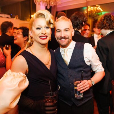 RB260240 Martin Darling