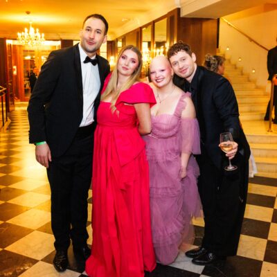 RB260244 Martin Darling