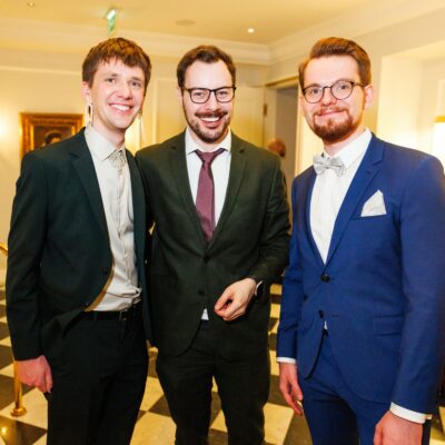 RB260245 Martin Darling